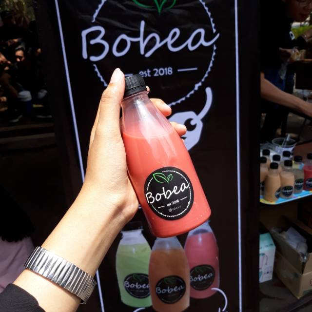 

Minuman Botol Bobea Red Velvet