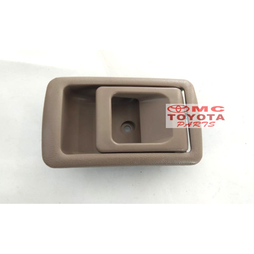 Handle Handel Gagang Pegangan Pintu Dalam Kanan Cream Kijang Kapsul 69205-0B010-E0