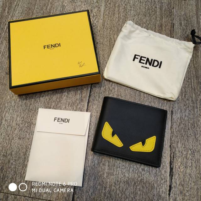 Dompet fendi pria