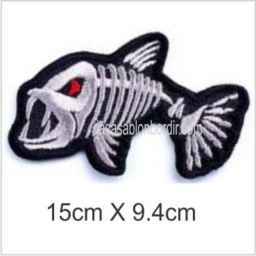 Emblem Badge Bordir Ikan Piranha ukurannya : 15cm X 9.4cm