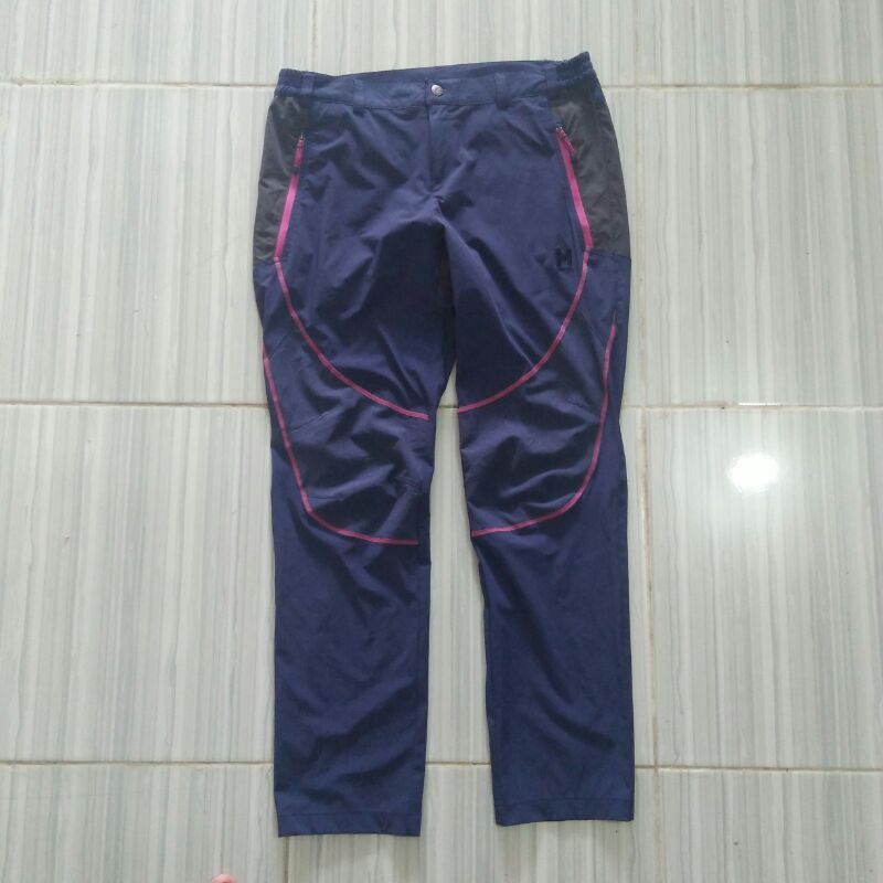 celana M limited keren like new