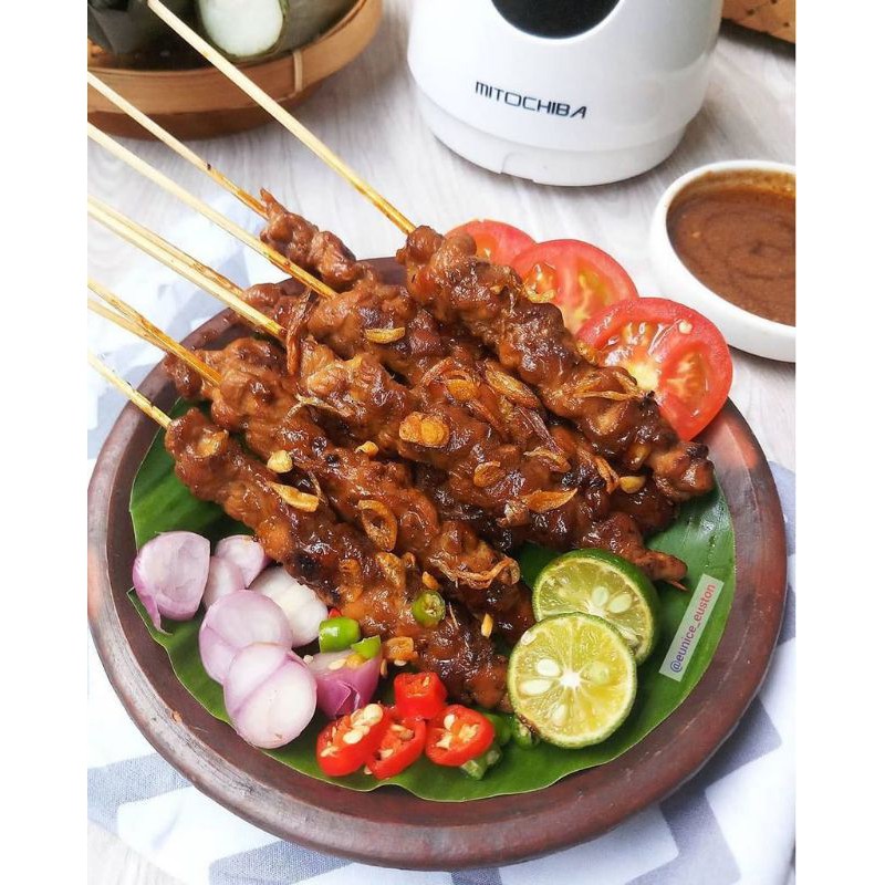 

SATE AYAM BUMBU KACANG 10TUSUK