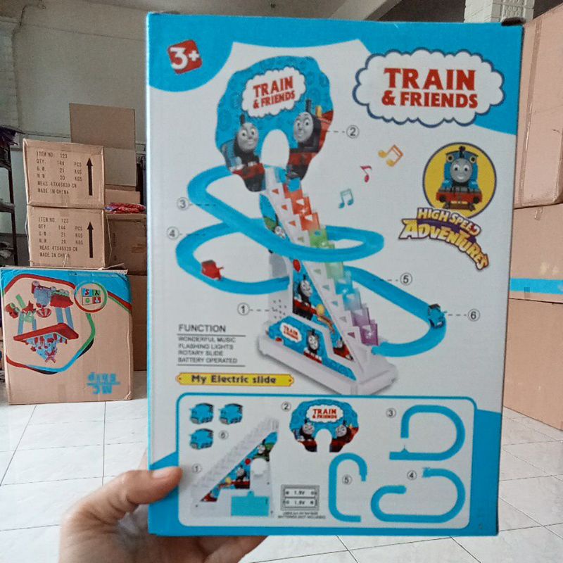 MAINAN ANAK MINI KERETA THOMAS HELLO KITTY MICKEY MOUSE SPIDERMAN BEBEK 3PC NAIK TANGGA ARENA TRACK