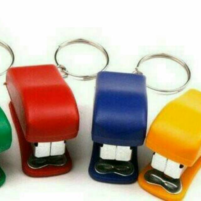 

Souvenir pernikahan staples