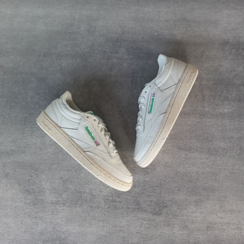 Reebok Club C 85 Vintage Womens Sneakers Shoes  - Chalk/ Glen Green/Paperwhite/Excellent Red - Origi