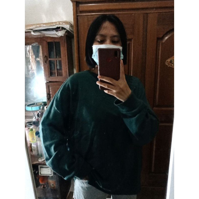 Crewneck Hijau Botol