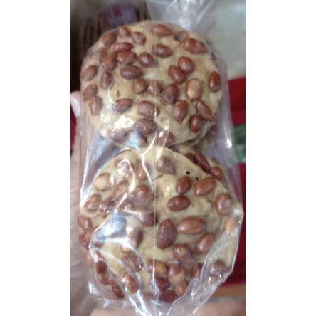 

Peyek Kacang