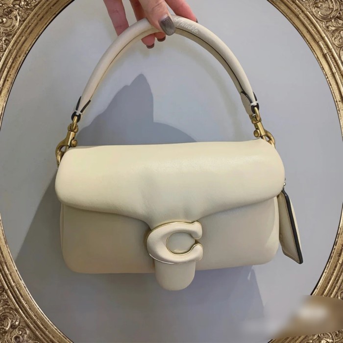 Tas Coach C3880 Pillow Tabby Shoulder Bag 18 Chalk White