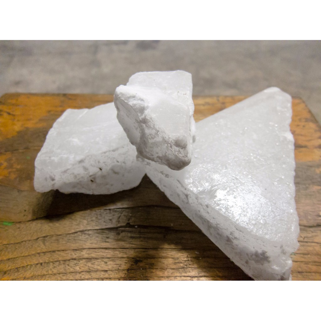 

Paraffin Wax Semi Refined 1kg