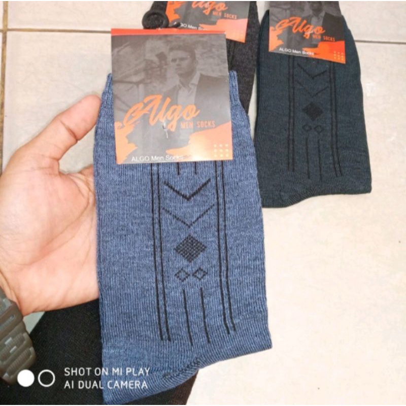 KAOS KAKI PRIA PANJANG TEBAL BERKUALITAS