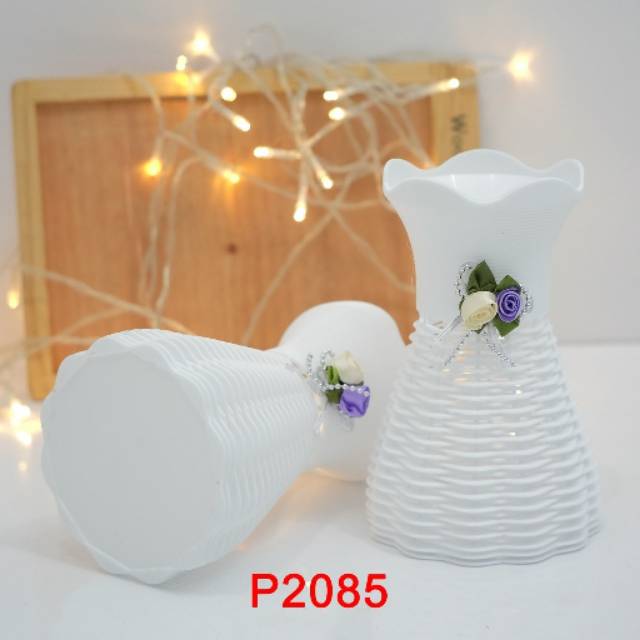 POT / VAS ROTAN TINGGI SINTETIS IMPORT - HOMEDECOR SHABBYCHIC - VAS BUNGA VINTAGE