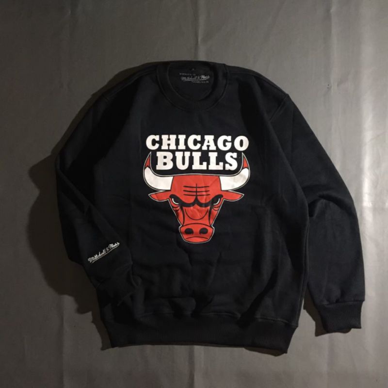 crewneck bulls