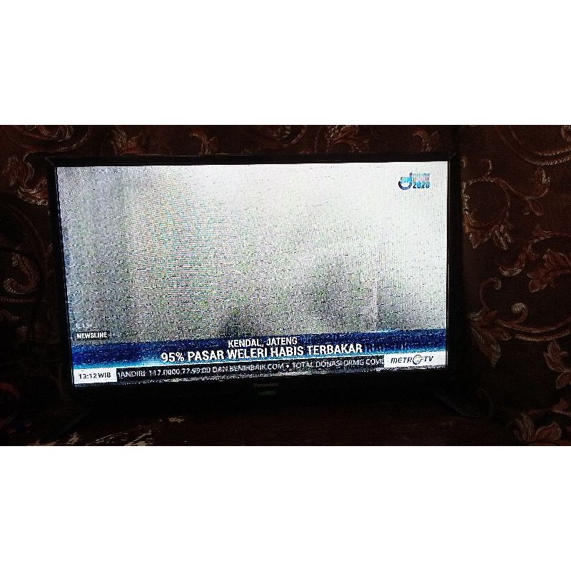 TV LED PANASONIC 24 INCH BEKAS