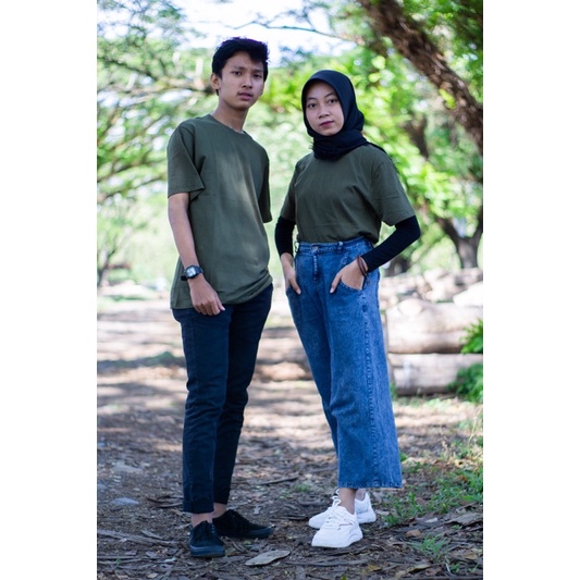kaos polos hijau army
