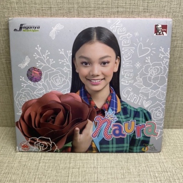 Album Naura Katakanlah Cinta