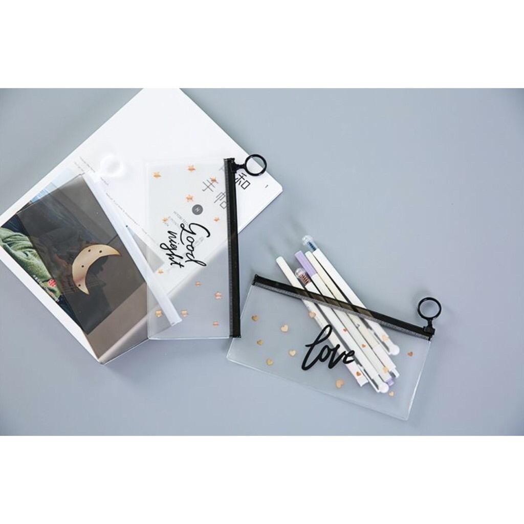 

Tempat Pensil P137 Zipper Transparan