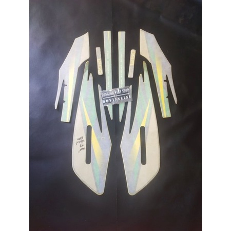 striping stiker sticker lis honda glmax gl max 1997 1996 97 96 ijo hijau original