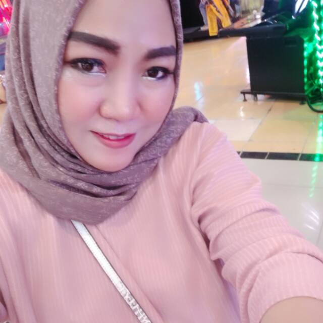 anidamsisalonsalsabila