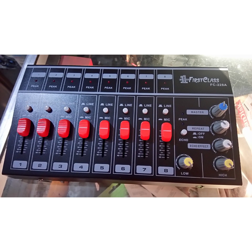 PROFESSIONAL MIXER 8CHANNEL LIVE UNIVERSAL FIRECLASS