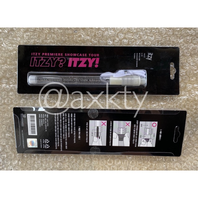 itzy premiere showcase tour official lightstick (free banners)