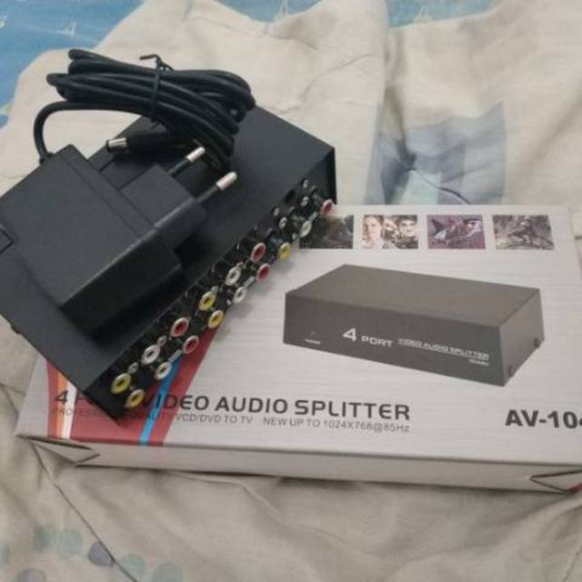 AV RCA Splitter 4 Port