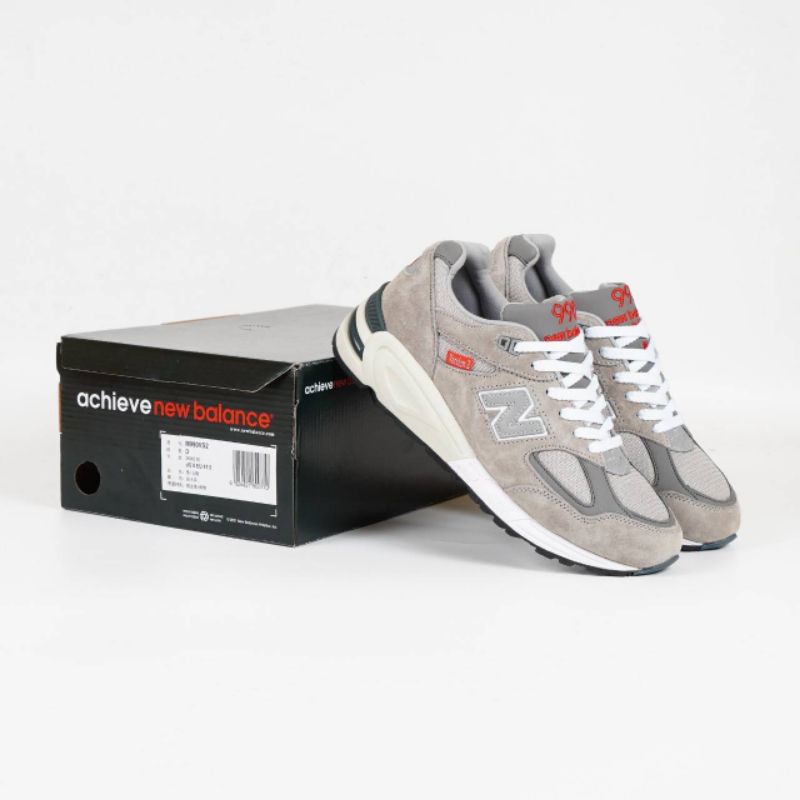 New Balance M990VS2 Grey