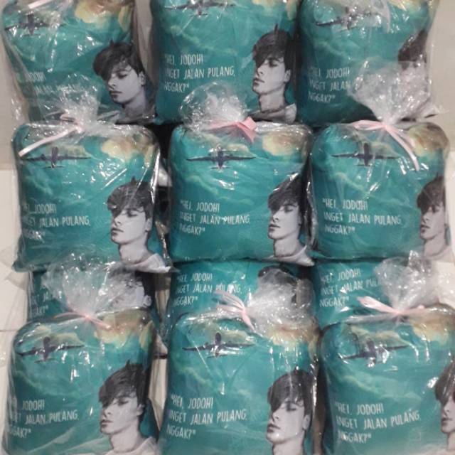 Bantal Jodoh Yang Tersesat