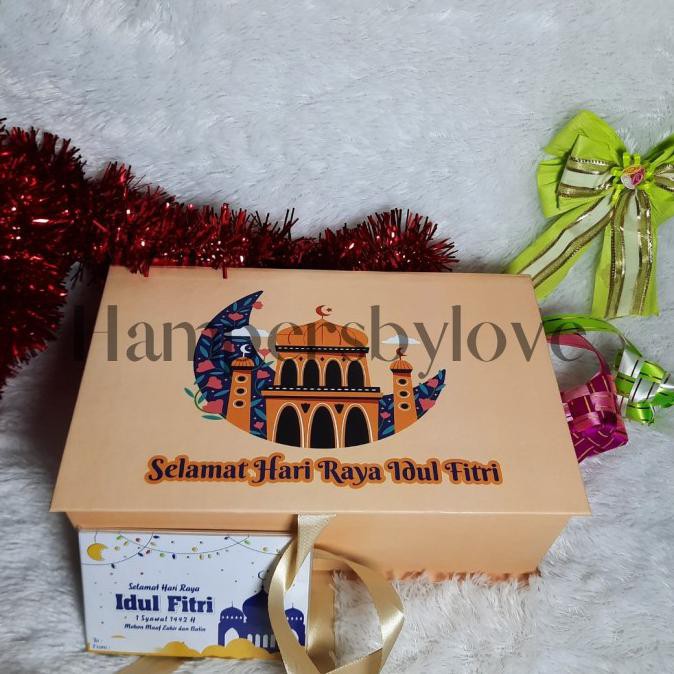 

Box / Kotak Hampers Lebaran Murah Eksklusif