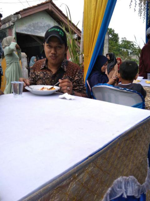 Kemeja Batik Casual Modis