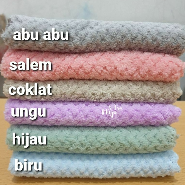 Saputangan / Handuk Tangan Microfiber Micro Bulu Uk 30x30 Cm