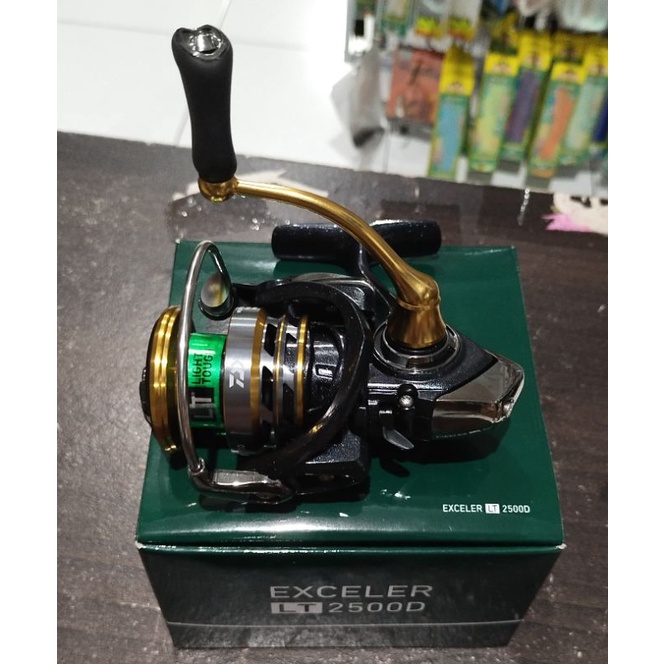 reel daiwa exceler LT 2500 power handle