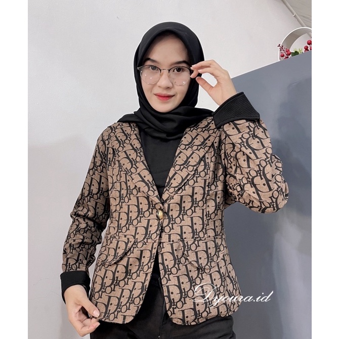 Blazer wanita / blazer / blezer wanita / BLAZER GCG WANITA IMFORT READY STOCK/ jaket wanita / blazer premium / BLAZER GC COKLAT IMPORT / LEZER GC PREMIUM TERMURAH Ready BY DYOURA