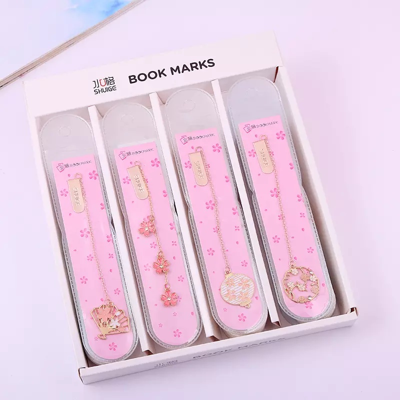 Bookmark Pembatas Buku Cartoon Sakura Kawaii Metal Stationery