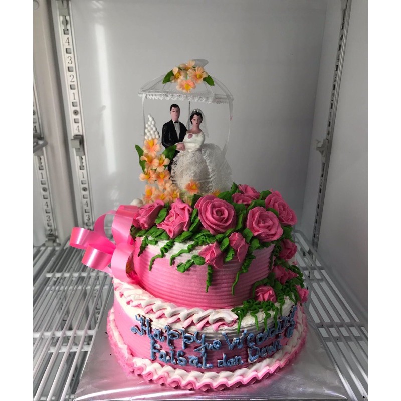 

Wedding Cake
