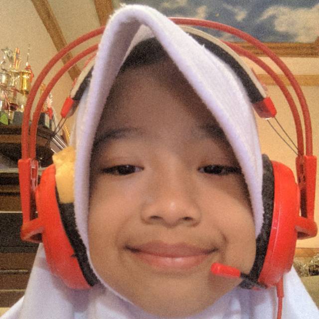 yanahadjiechenkokholist