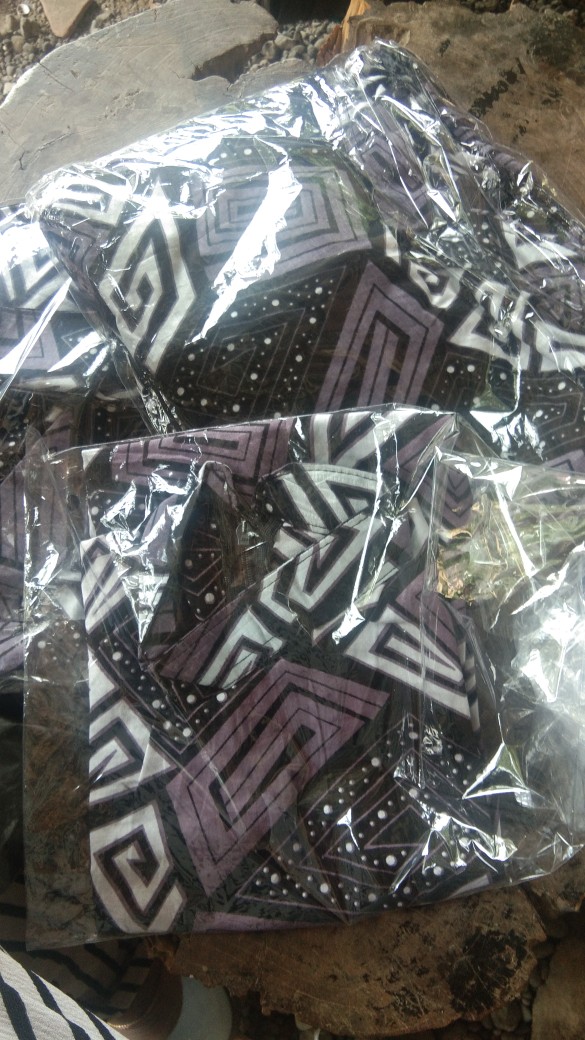 Couple Ayah Anak Batik Abu2