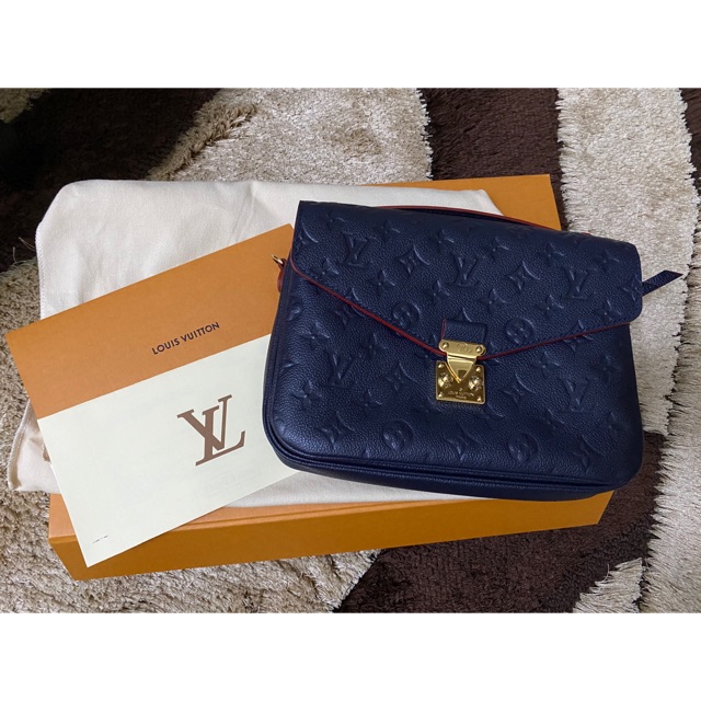 Preloved LV Metis Navy