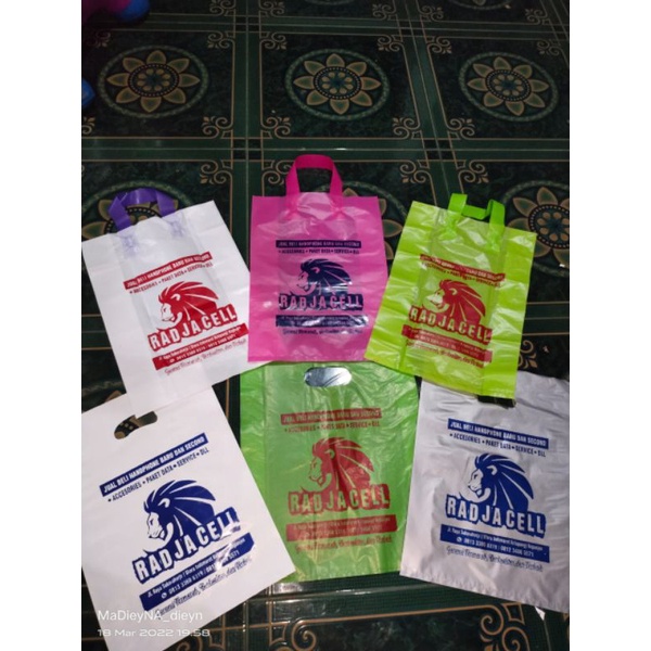 

plastik packing HD soft handle sablon (25x35)