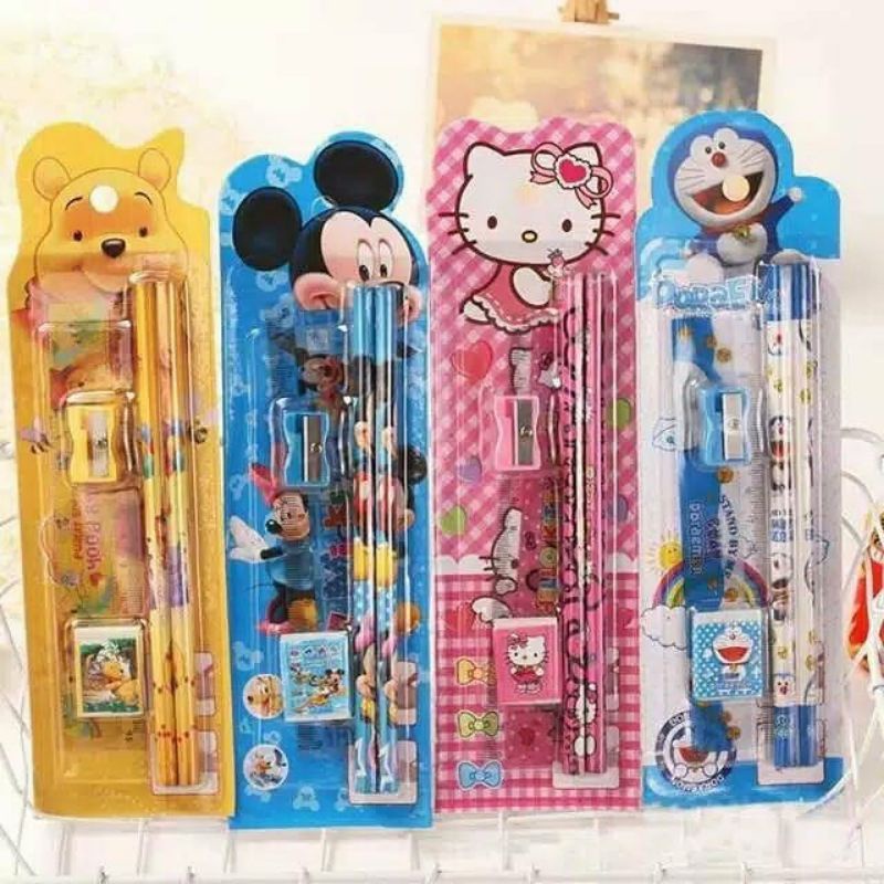 

Alat tulis set 5 in 1 karakter kartun