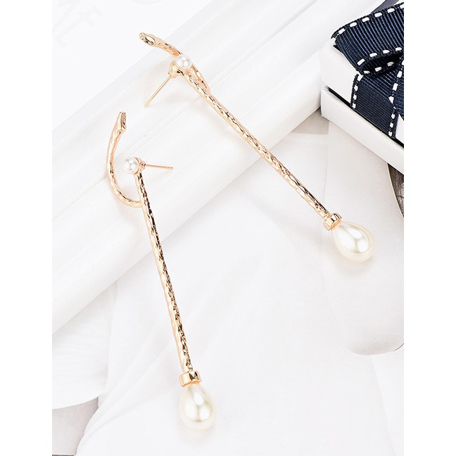 LRC Anting Tusuk Fashion Gold Zinc Alloy Pearl Earrings F69379
