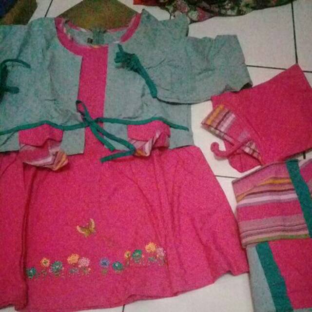 baju muslim anak perempuan"butik hai_hai"