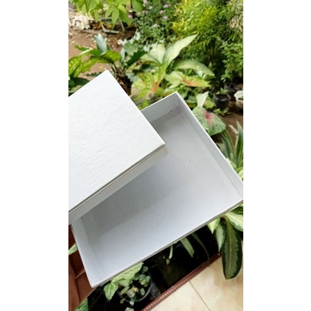 

HARDBOX CUSTOM [30×30×12 cm] / KOTAK HAMPERS / BOX SOUVENIR / KOTAK KADO