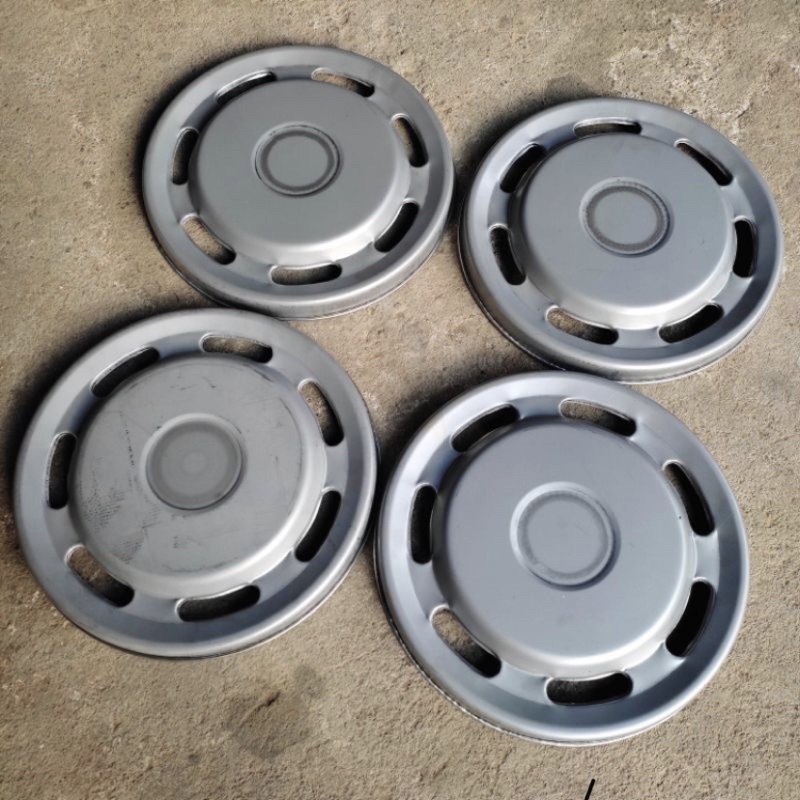 1 set / 4 biji wheeldop truk adiputro 15/16 plat besi