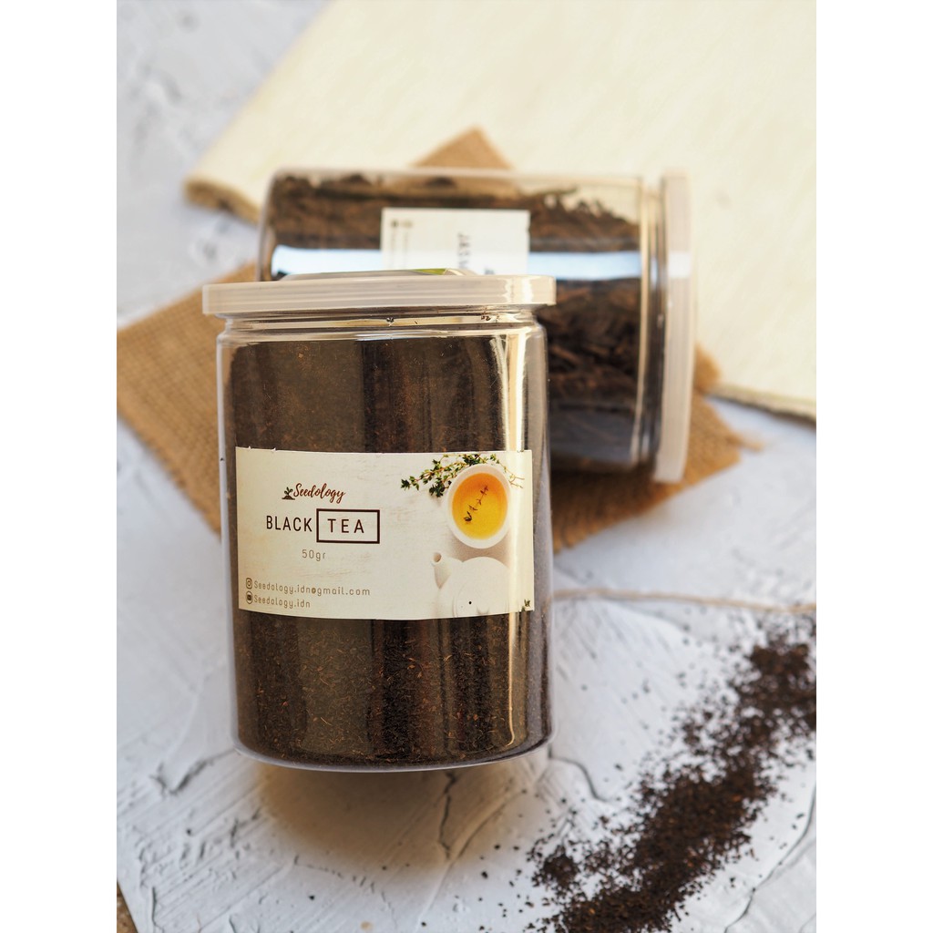 

Daun Teh Hitam CTC (Toples) 150gr - Black Tea Fox Organik