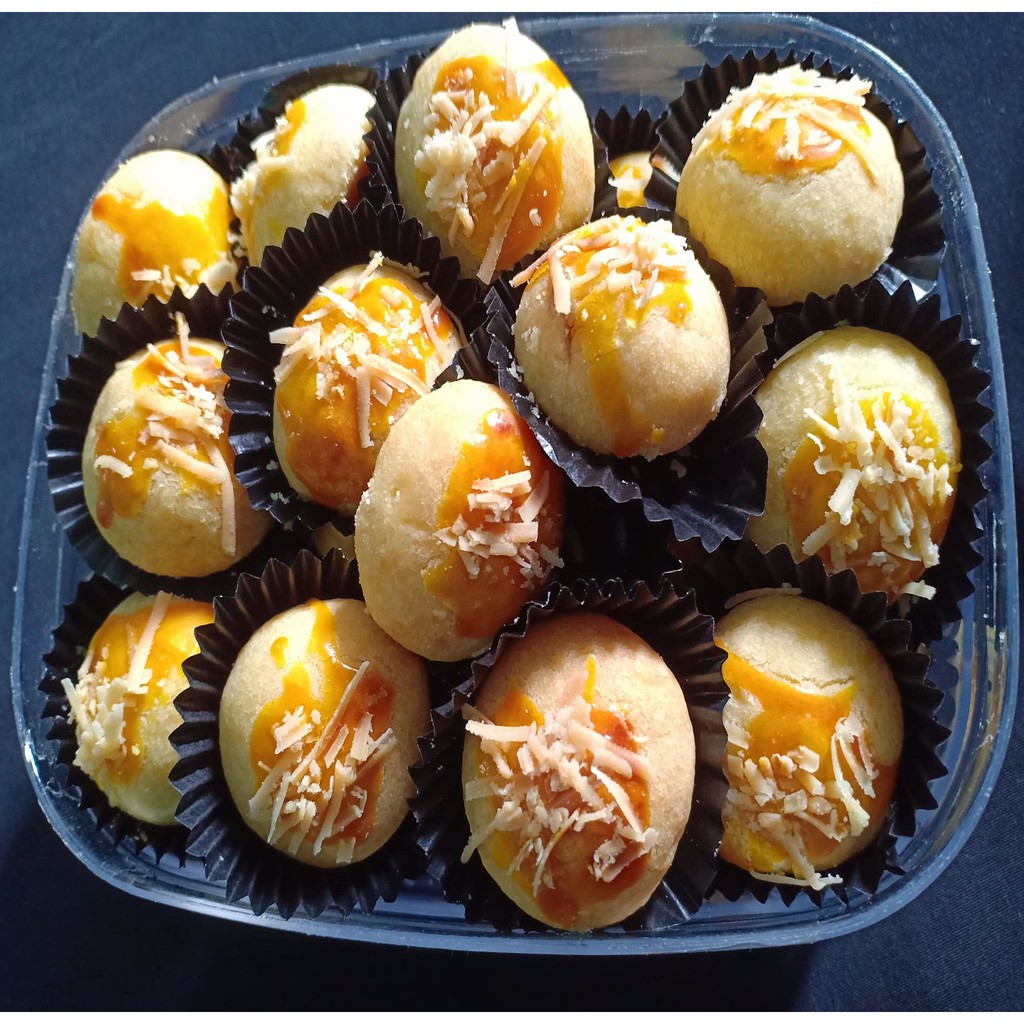 

Kue Nastar Selai Nanas Topping Keju Special HomeMade Halal