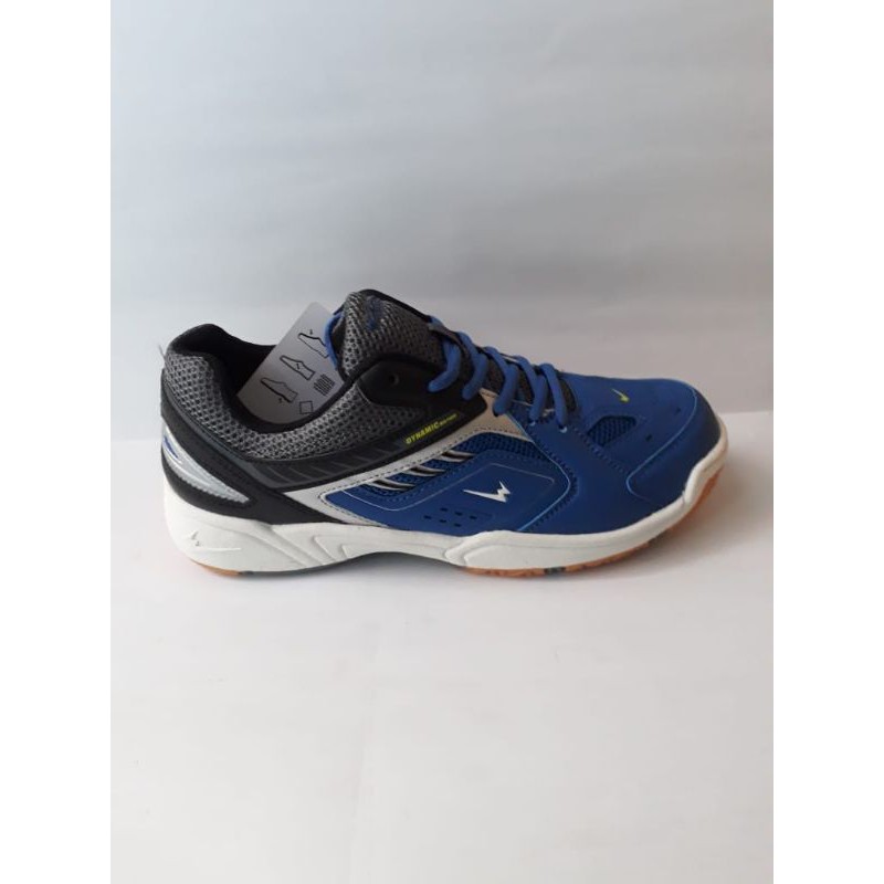 sepatu batminton eagle
