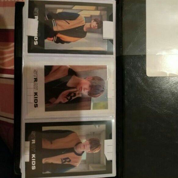 Pola dan Postcard set District 9 Stray Kids Seungmin