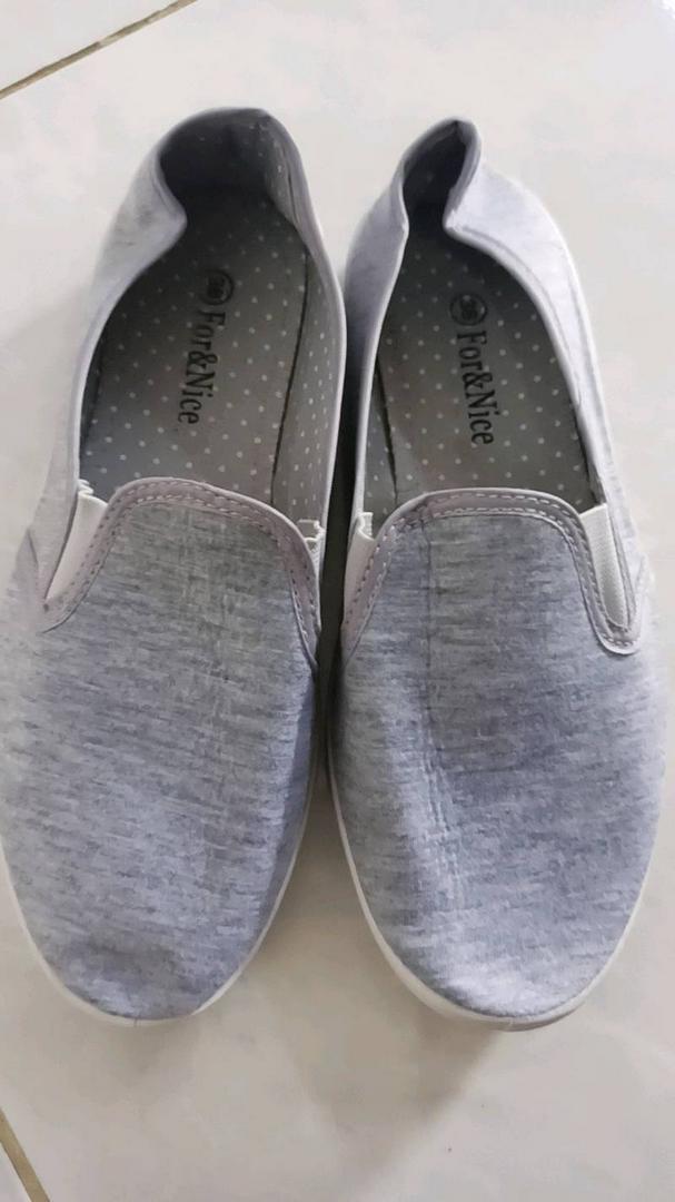 96 Fornice Abumuda Tanpa Tali / Sepatu Fornice Polos / Sepatu Import Murah-96