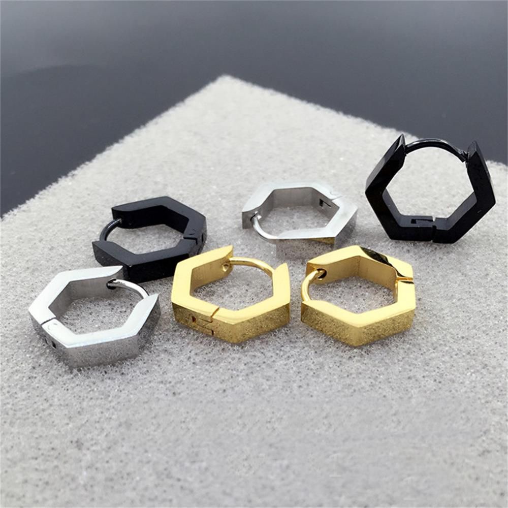 Anting Hoop Tindik Telinga Bentuk Bintang Hati Poligon Bahan Stainless Steel Warna Emas Perak Hitam Untuk Wanita