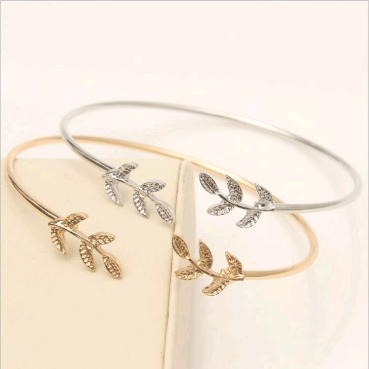 Gelang Cantik Motif Daun Fashion Terbaru Ala Korea